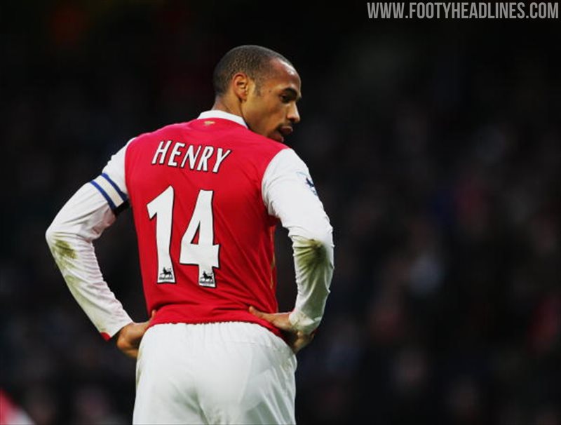 Football player best sale number 14